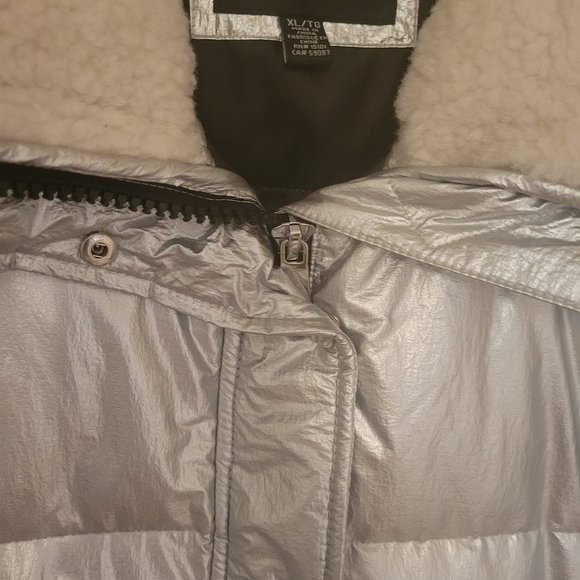 Water Resistant Puffer Jacket with Faux Shearling Trim sz XL - Picture 3 of 4